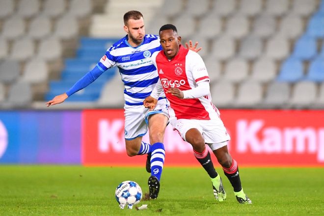 并向同事安 并向同事安